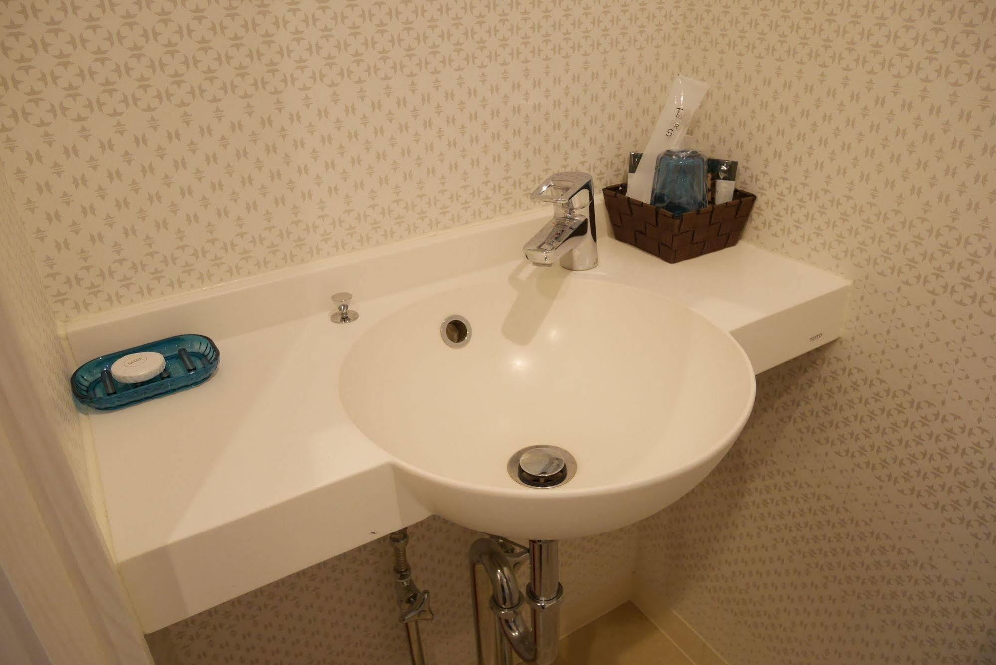 Hotel Imalle Haneda Кавасаки Экстерьер фото
